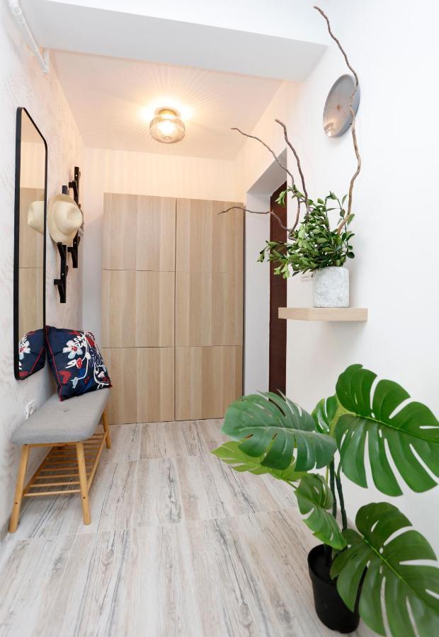 New & Cozy Studio In Ghencea + Netflix Bucarest Exterior foto
